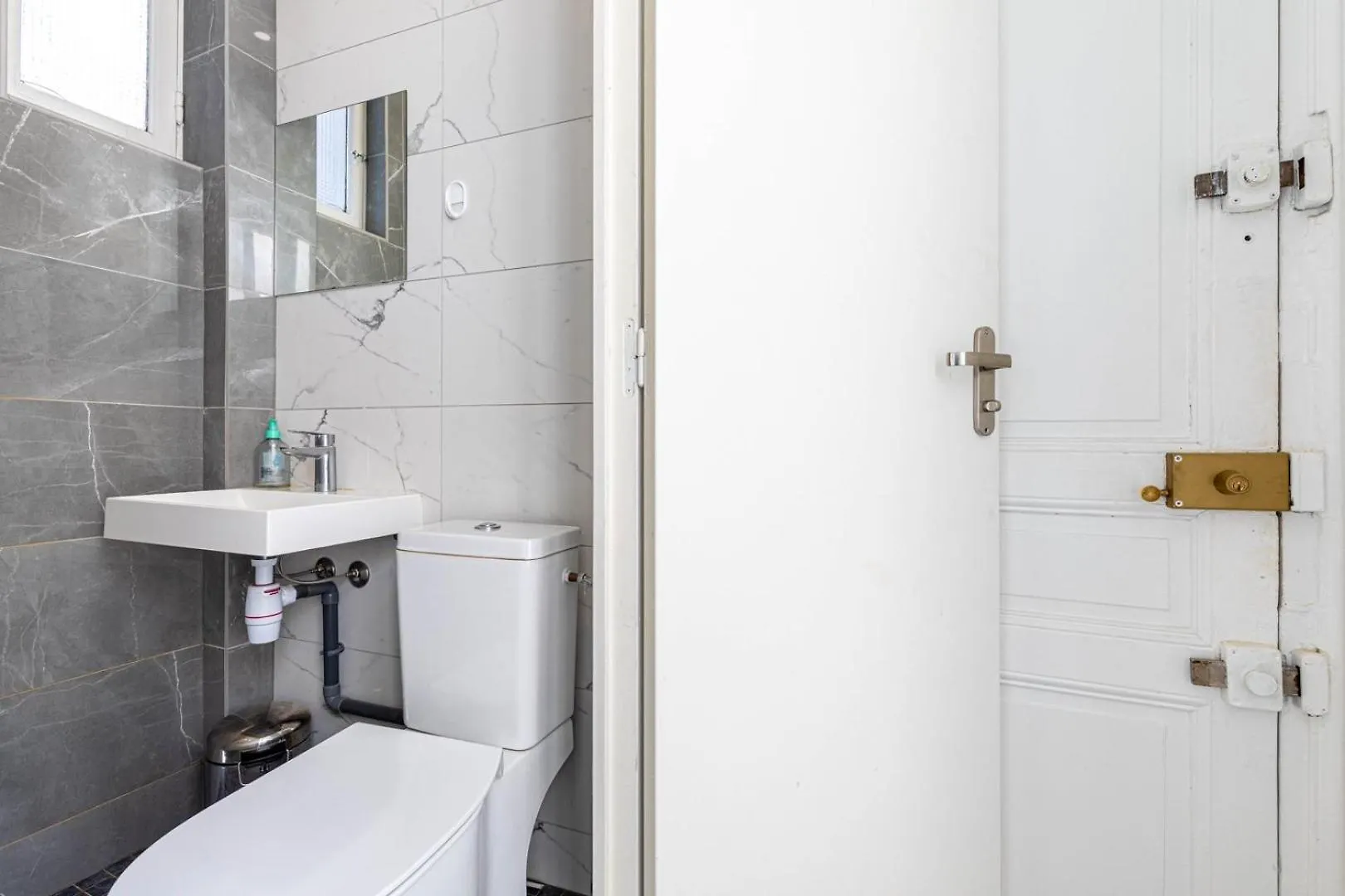 Apartment Guestready - Sunlit Serenity Near Montmartre *
